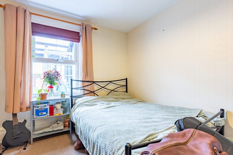 Room 3 – £162/pw
